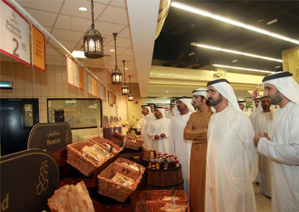 H.H. Sheikh Mohammed visited aswaaq 